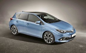 Toyota Auris II FL 1.6 D-4D 112KM (1WW)